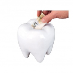 Pokladnička ve tvaru zubu